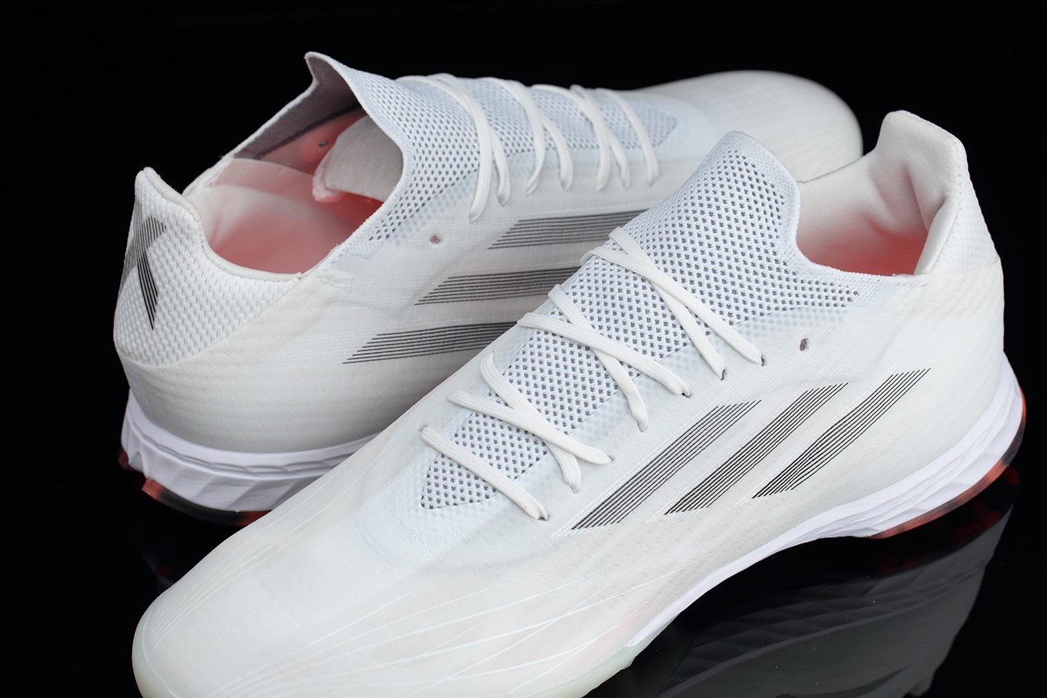 adidas足球鞋(阿迪达斯X Speedflow.1 TF“White Spark”足球鞋)