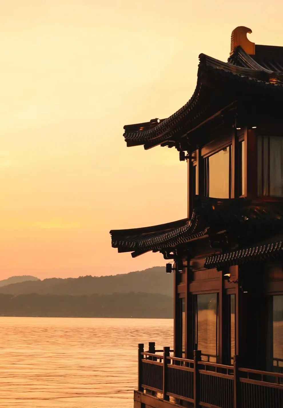 国潮+文旅 中华老字号致中和受追捧