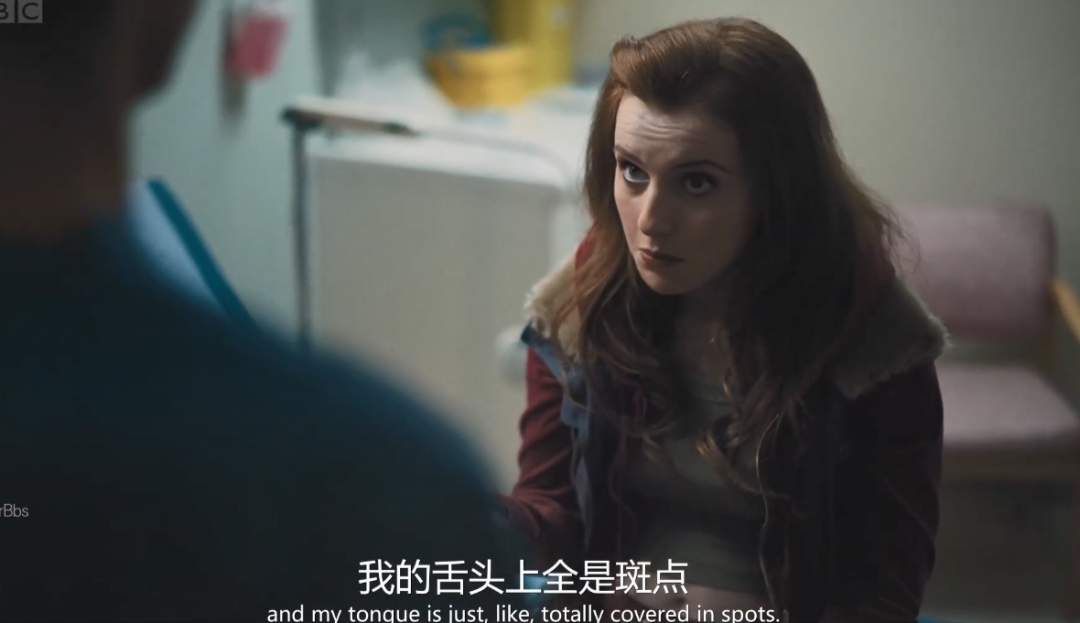 豆瓣9.4、BBC最大尺度的医疗剧，出演了所有社畜的心声