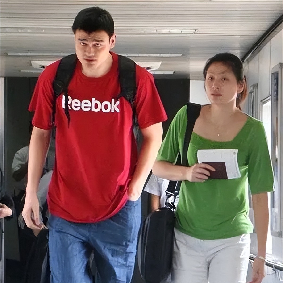 姚明老婆葉莉（姚明和妻子葉莉的愛情故事）