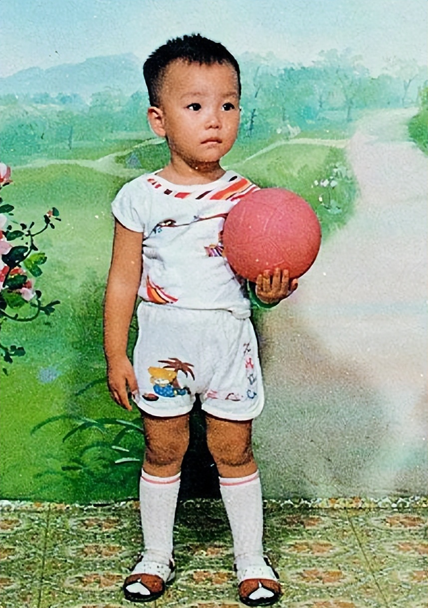 刘翔媳妇是教练女儿吗(刘翔与葛天离婚7年,他再婚有烦恼,她面容精致