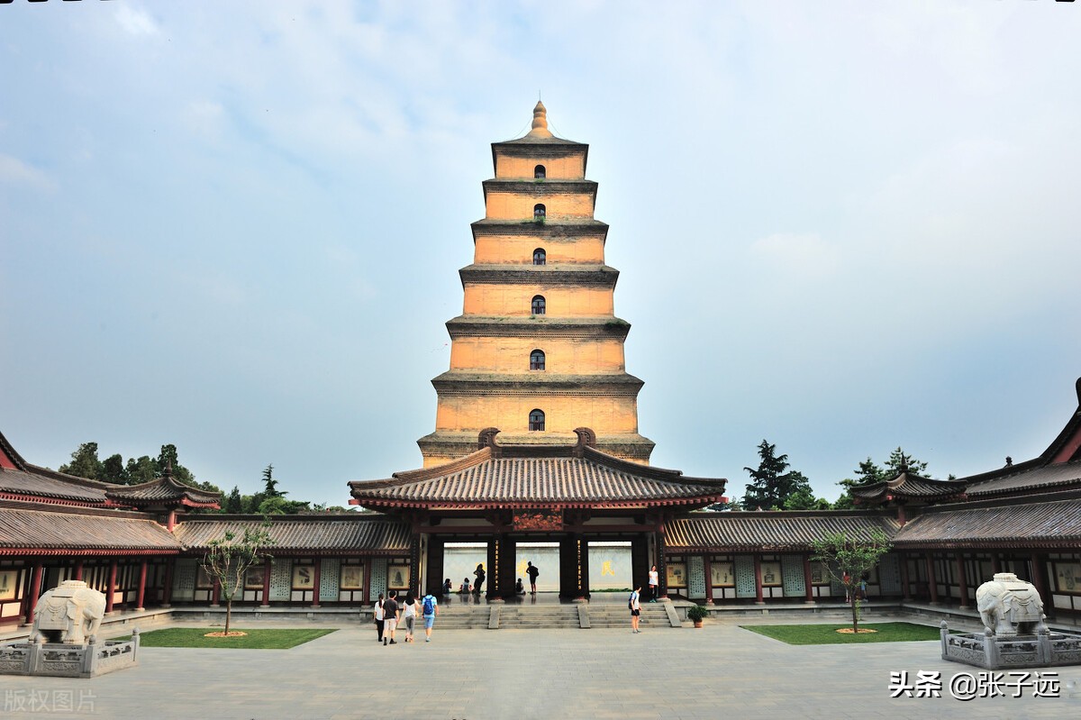 西安大慈恩寺是唐玄奘法师藏经译经的地方,也是汉传佛教八大宗派之一