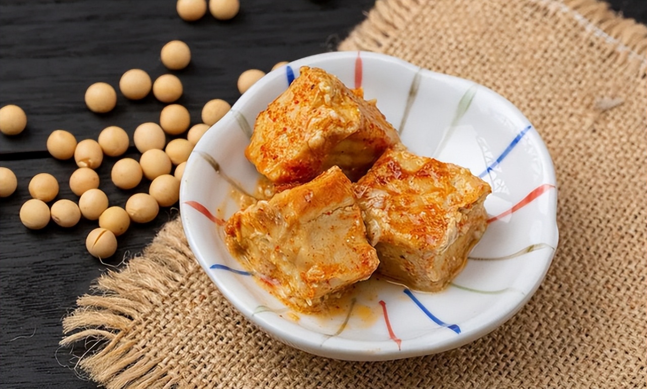豆腐乳究竟是美味，还是“健康杀手”？医生：这4类人最好少吃