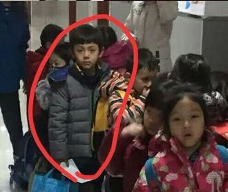 “养娃高手”刘烨：将儿子诺一穷养长大，好好的混血养成了难民