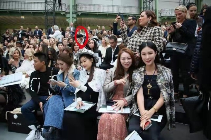 李英超怎么喊李振洋（“娱圈菩萨”木子洋：为宠粉给粉丝爆衣，多次劝学培养粉丝三观）