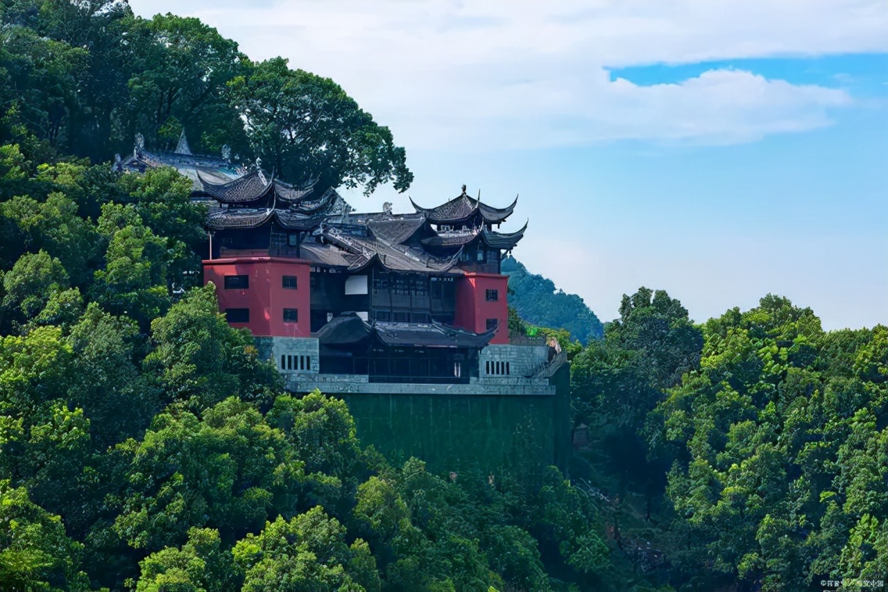 《增广贤文》中的10句警世名言，字字珠玑，感悟人生大智慧