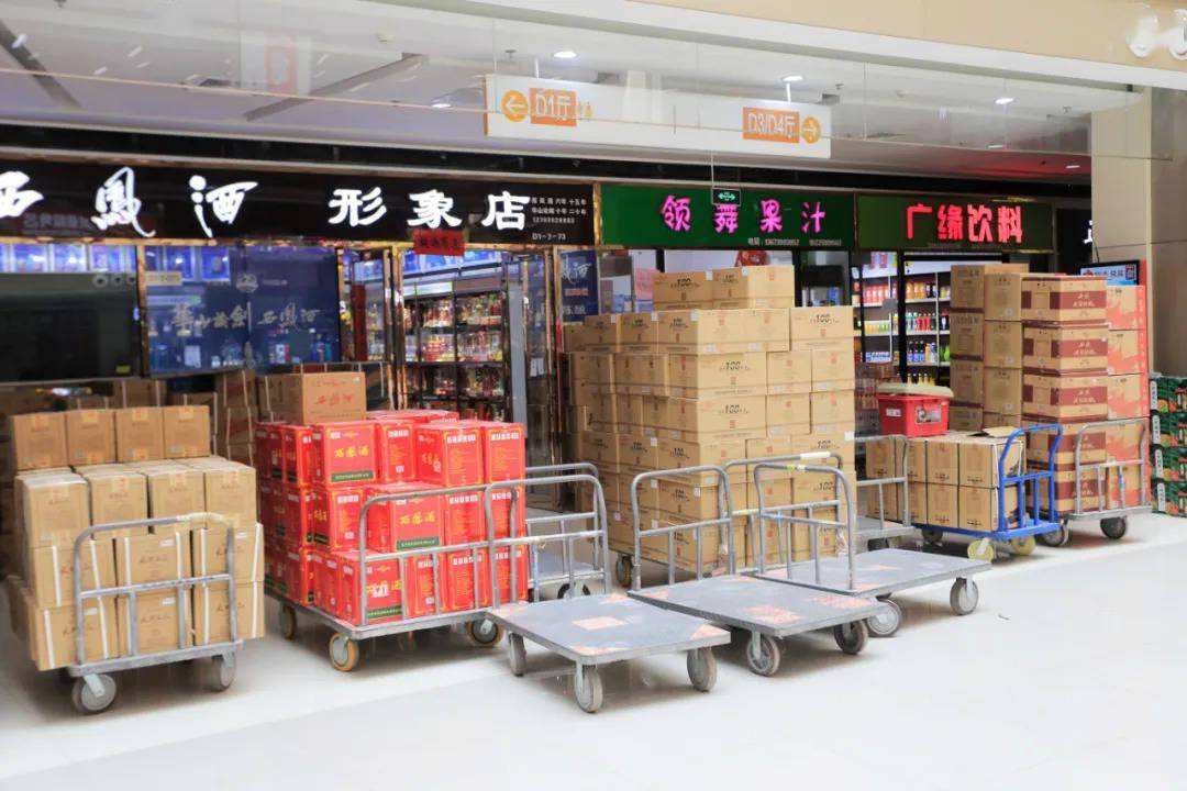 河南名酒遍地，偏偏钟爱酱酒，300一箱的别喝啦，这2款才是好酒