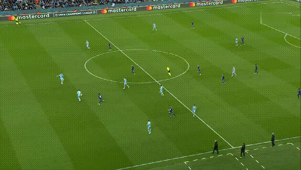 卡里乌斯本泽马（人们都在变老，为何本泽马却在“逆生长”？）