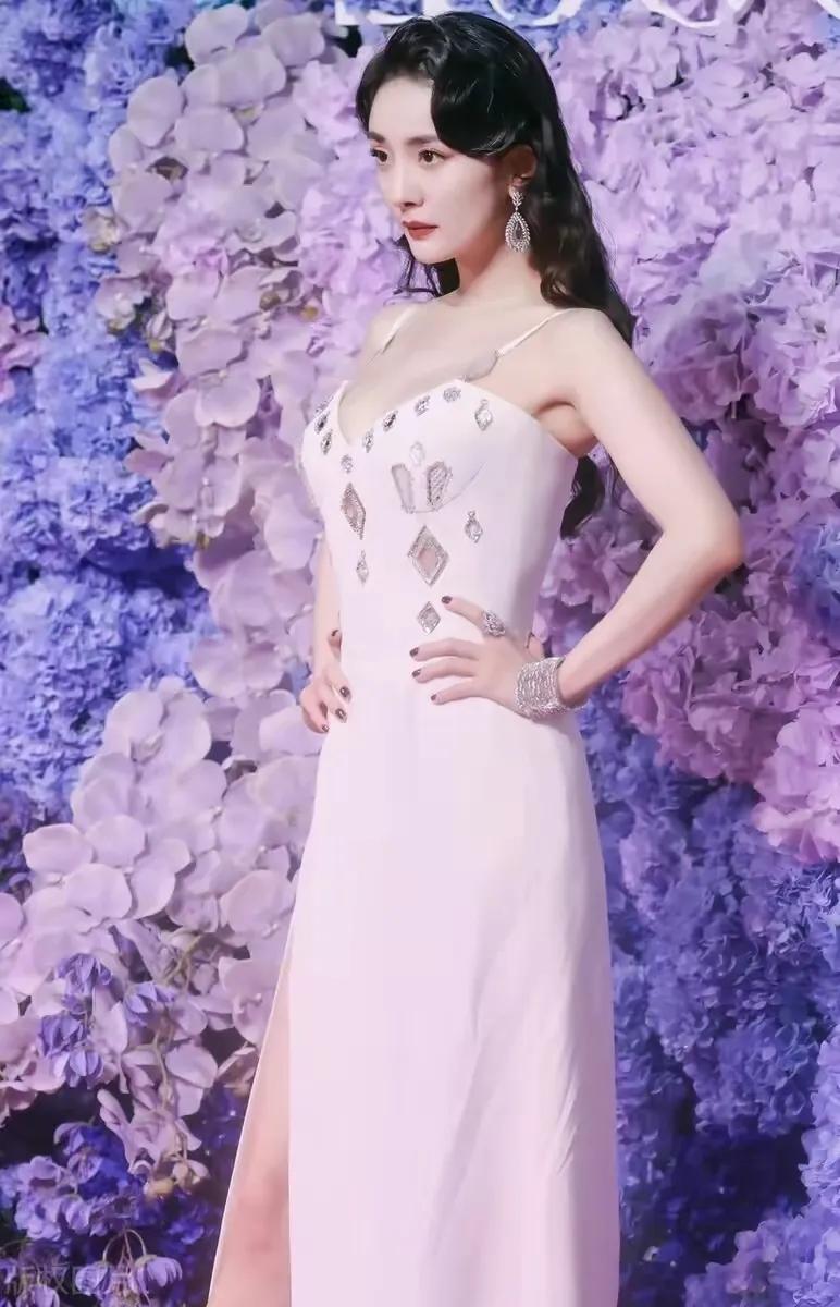 杨幂惊艳写真集1