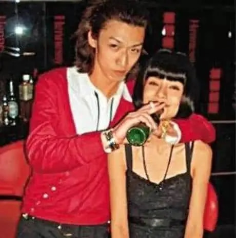 “被高估”的5位女演员，赚钱赚到手软，有人却拿不出像样的作品