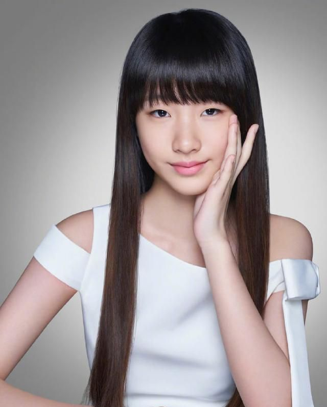 小s大女儿许曦文出道，出演台版《富江》女主，知名女星做配护航