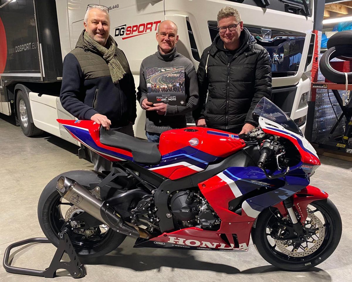 ����CBR1000RR-R�����������淢����ȫ������10̨