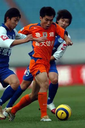 2006足球宝贝三角区（重温赛事-实德破联城不败神话，2006年中超联赛（第6轮））