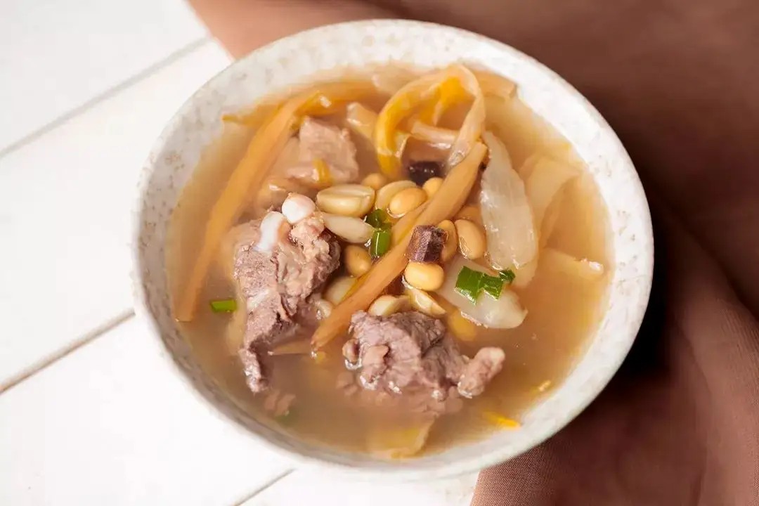 圖片[2]-【黃花菜燉肉】做法步驟圖 美味下飯 孩子們都搶著-起舞食譜網(wǎng)