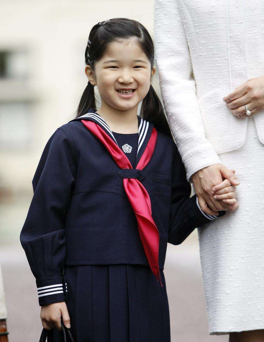日本的最丑公主,童年惨遭校园伤害,曾因言论暴瘦至74斤成纸片人