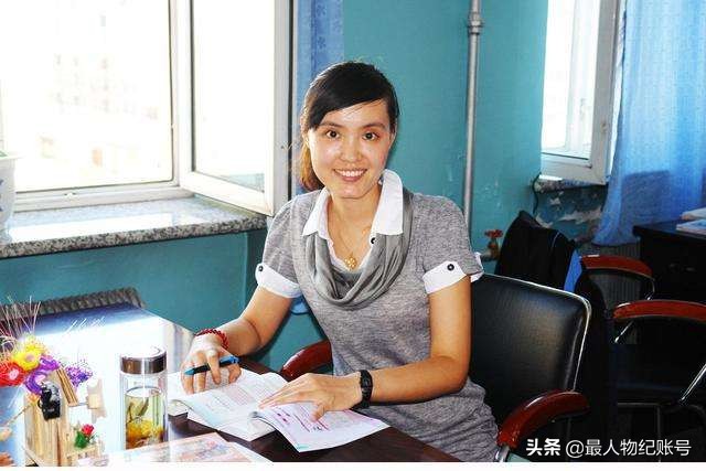 9年前，黑龙江女教师张丽莉为救学生致双腿截肢，如今怎么样了？