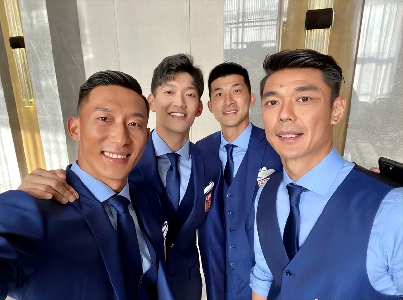 武磊阿兰张玉宁领衔锋线（归化大变天！6人仅剩1人符合，国足新主力11人来袭：武磊吴曦领衔）