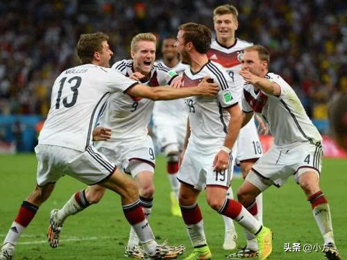 历年世界杯冠军（盘点历届世界杯的冠军队和他们的功臣（四））