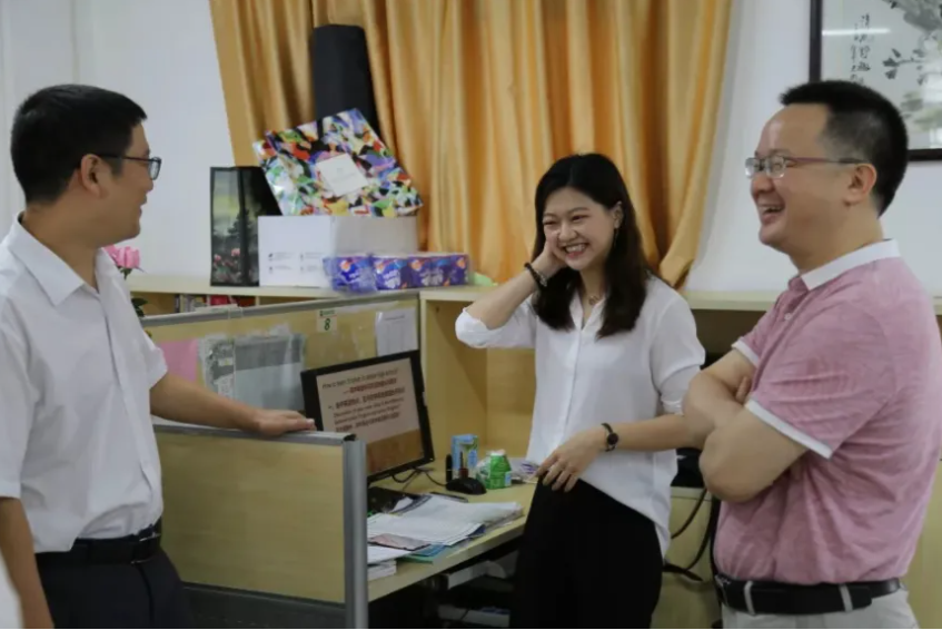 教师工资最新消息（教师群体迎来）