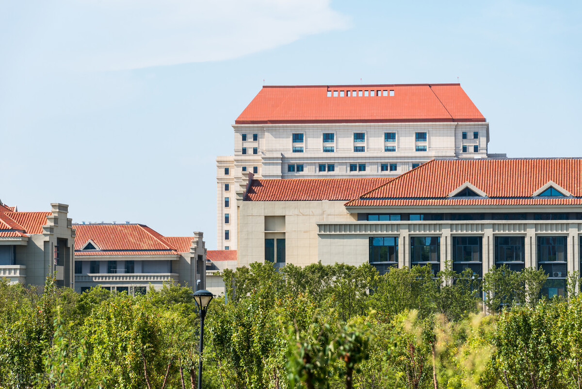 这5所高校开设定向培养士官计划，在山东省招收名额多，值得报考