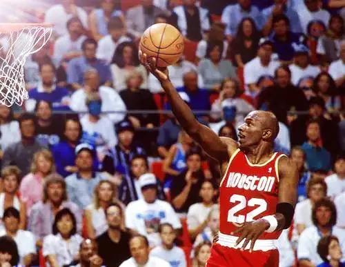 火箭nba有哪些巨星（火箭隊歷史十大球星，姚麥上榜，哈登位列第二）