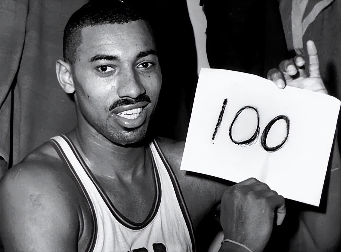 nba历史都有哪些记录（NBA有史以来诞生的纪录不少，但只有这5个敢说 永远破不了）