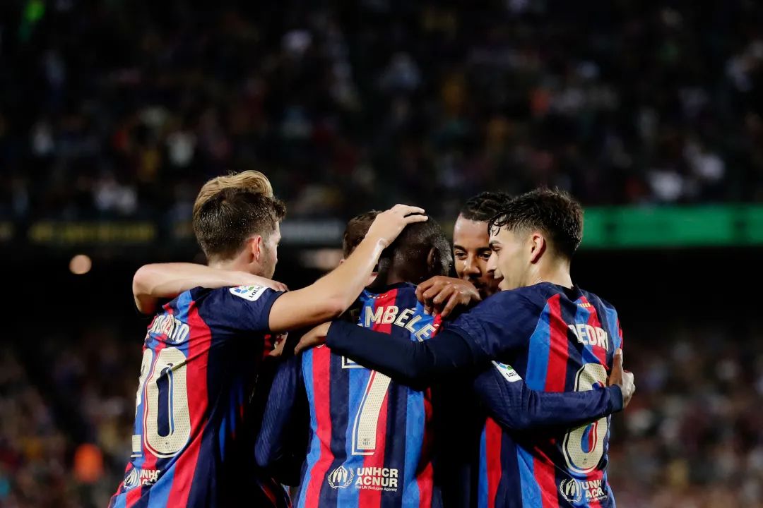 马丁内斯帽子戏法（你所有的辉煌都比不上今日）