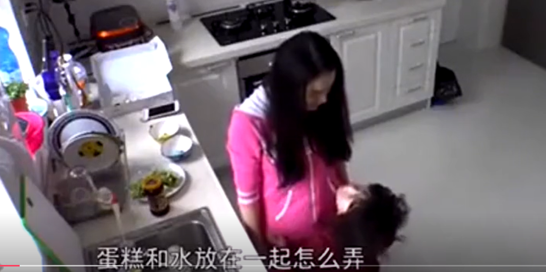 冉莹颖：为爱从央视辞职，一年被甩23次，为救邹市明生三胎存血？