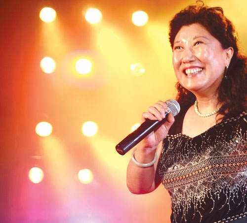 演员高秀敏,去世17年后,何庆魁回妻子身边,女儿的坚持让人泪目