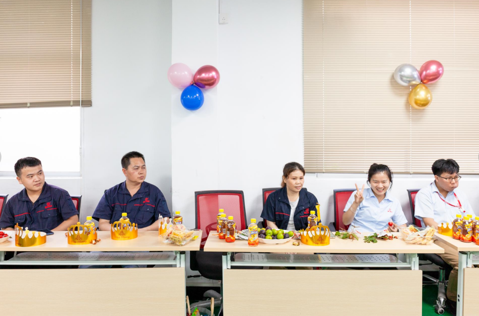 “富印幸福家，浓情生日趴”——富印集团举行员工集体生日会