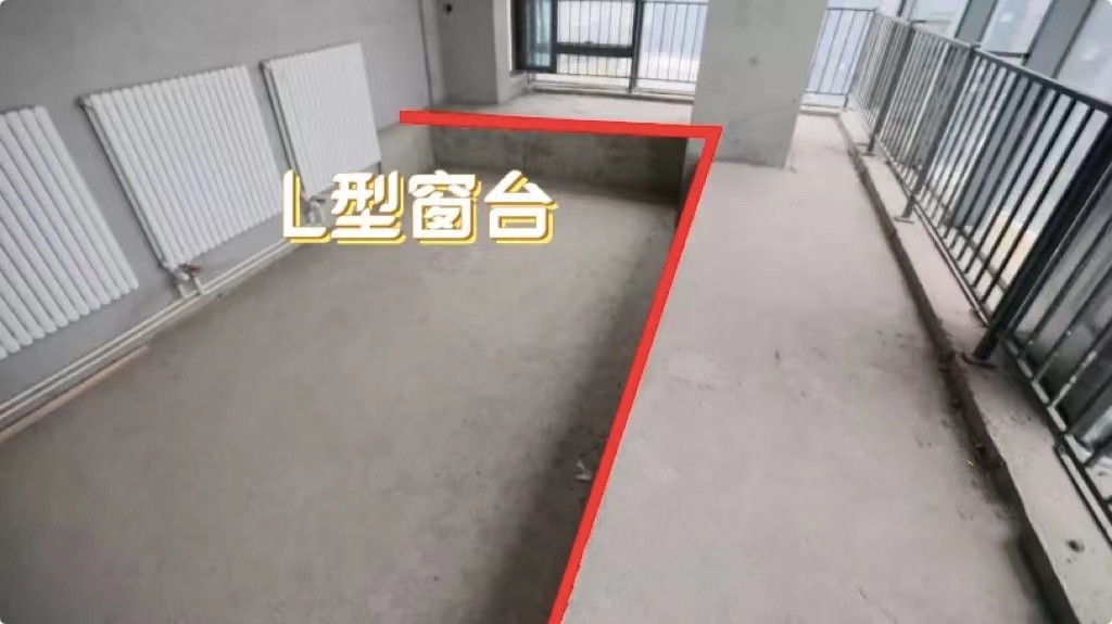 买房着急被中介坑，小夫妻买下24㎡“棺材房”，改造后却成小别墅