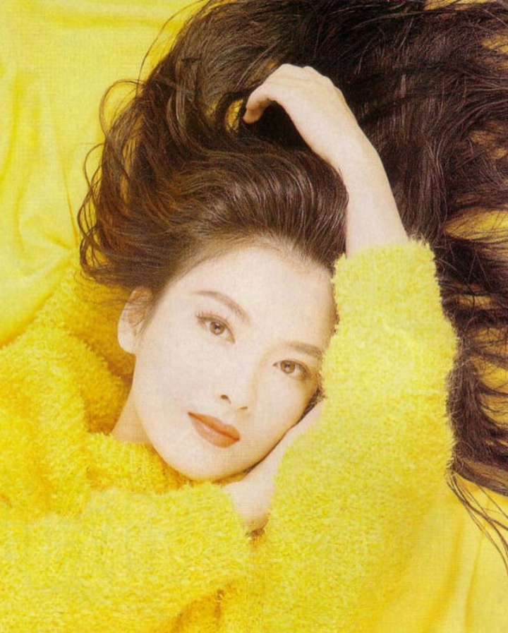 “玉女掌门人”周慧敏近况曝光，粉丝惊呼：岁月停留20年