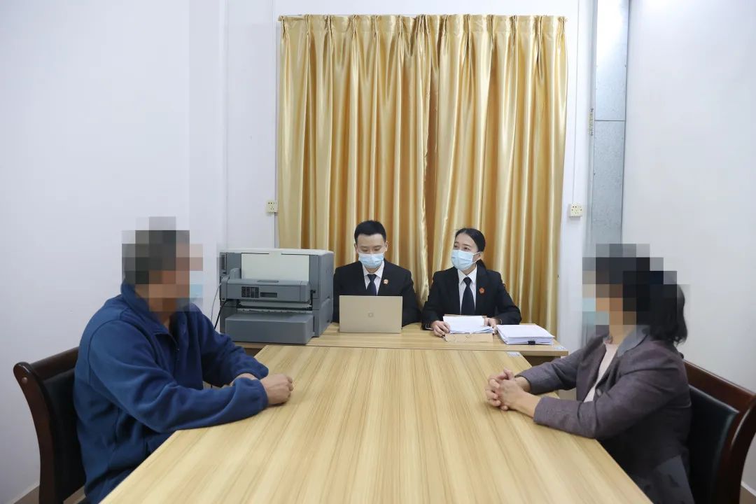 耐心倾听民声 专业化解民忧——记“全省法院调解专家”赵岚法官