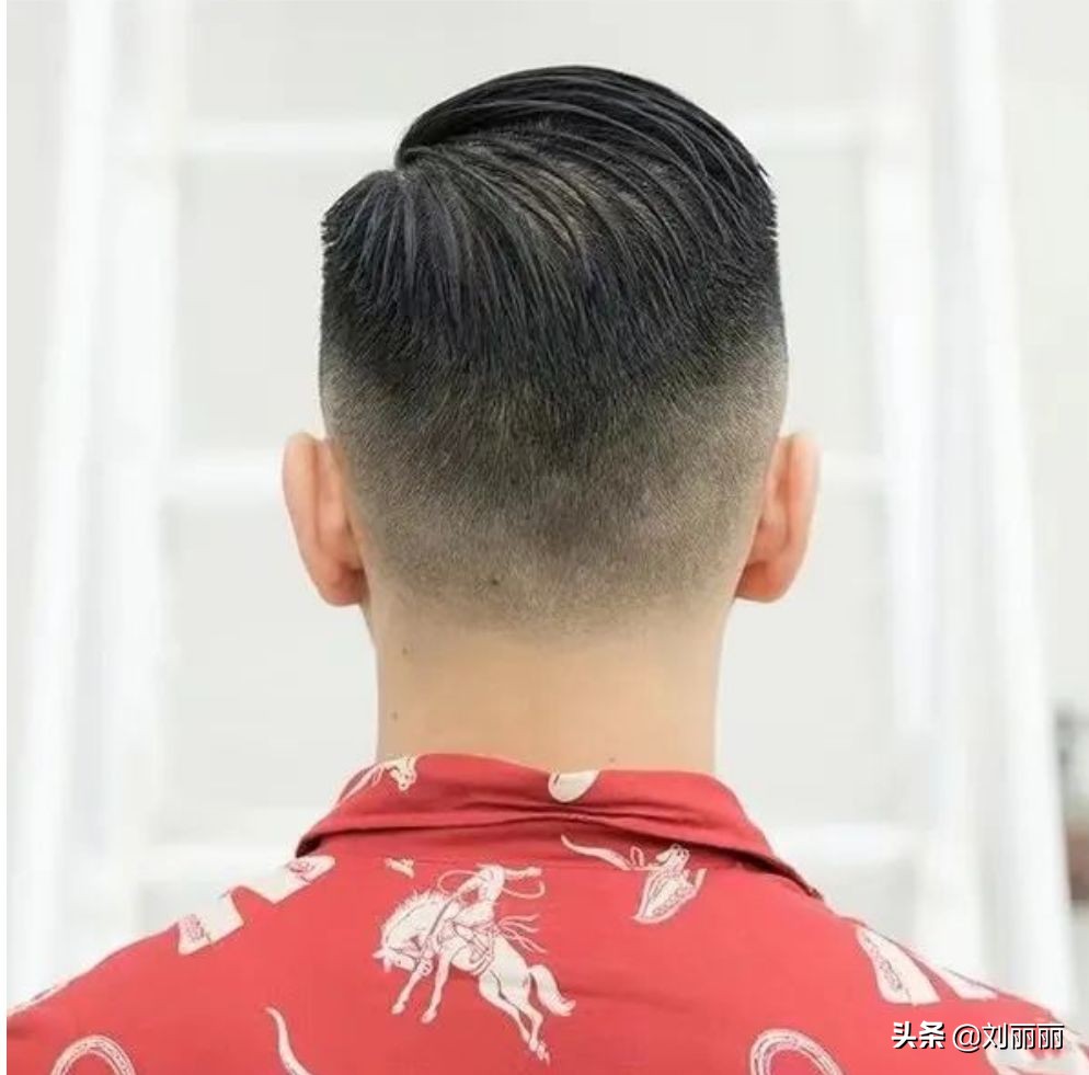 短飞机头发型图片男(越剪越有型的男士发型) - 赤虎壹号