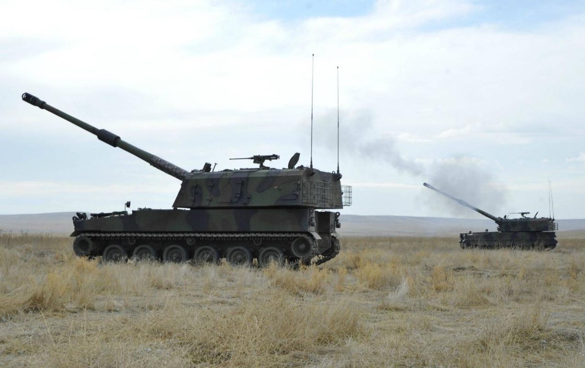 ���������߻���ħ�����ĳ�һ�������ģ�ͣ������Ĵ��μӺ�չ