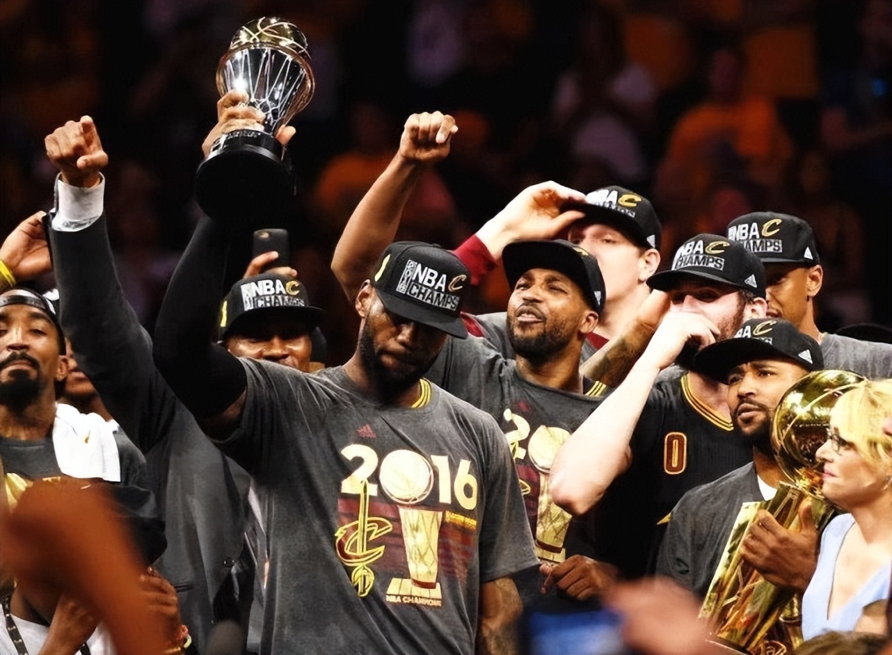 nba球星为什么投球率这么高(深度分析:詹姆斯的技术特点,以及他为球队