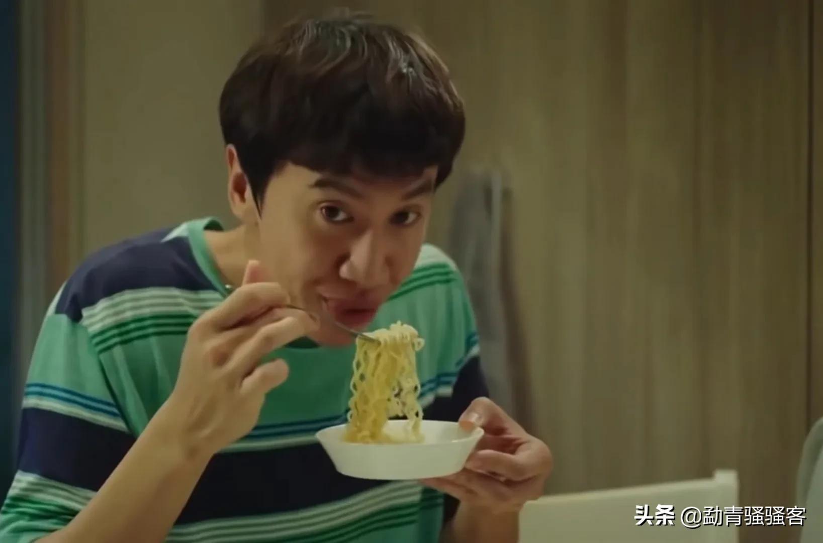 2016年韩国青春爱情喜剧《心里的声音》，李光洙帕布阿尼亚呀