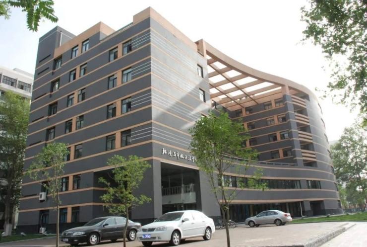 膜拜！陕西“学霸班”：4年获7项发明专利，狂揽18万奖学金