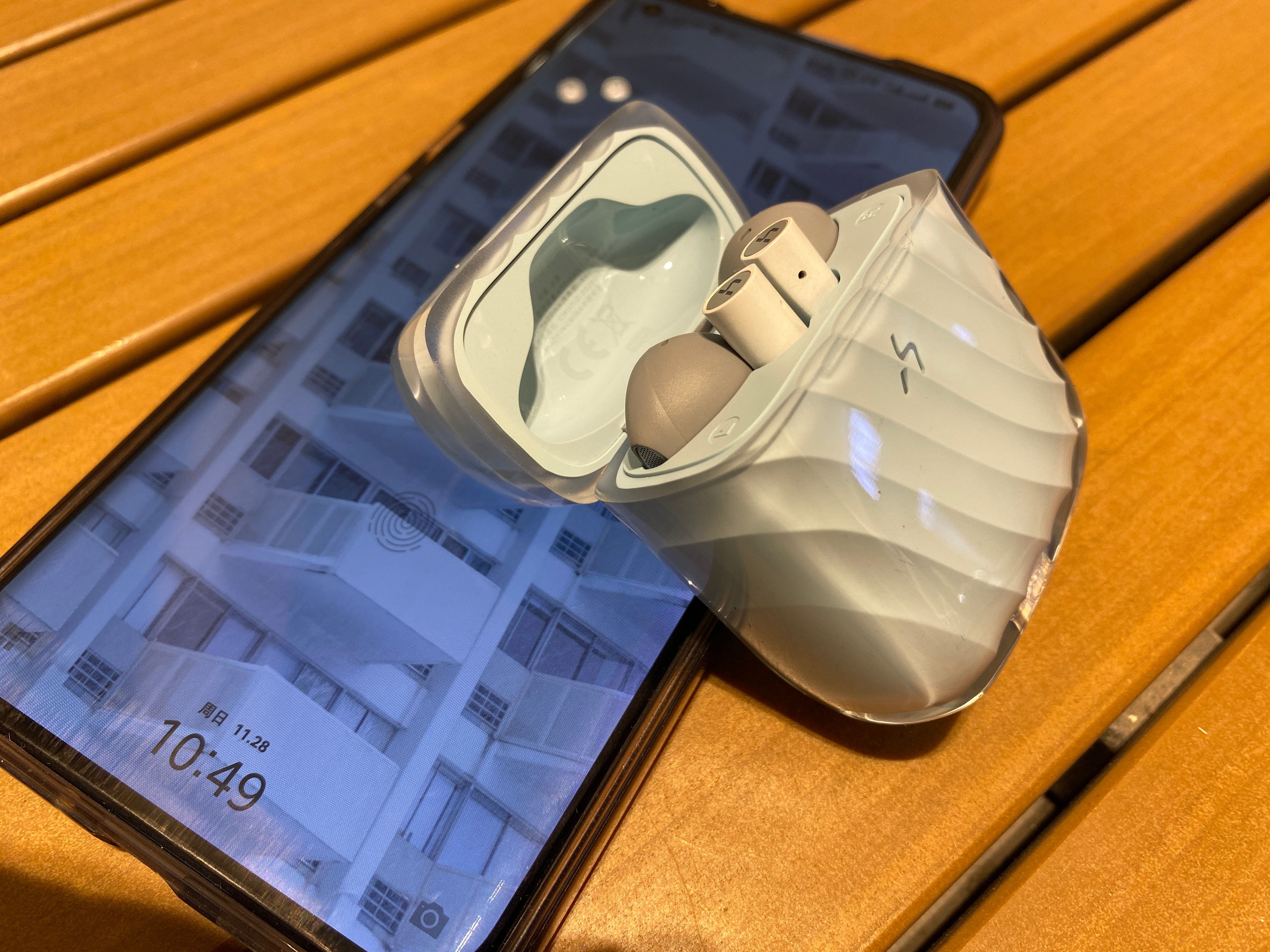 养眼解压的轻运动半入耳真无线耳机，HAKII ICE哈氪零度耳机