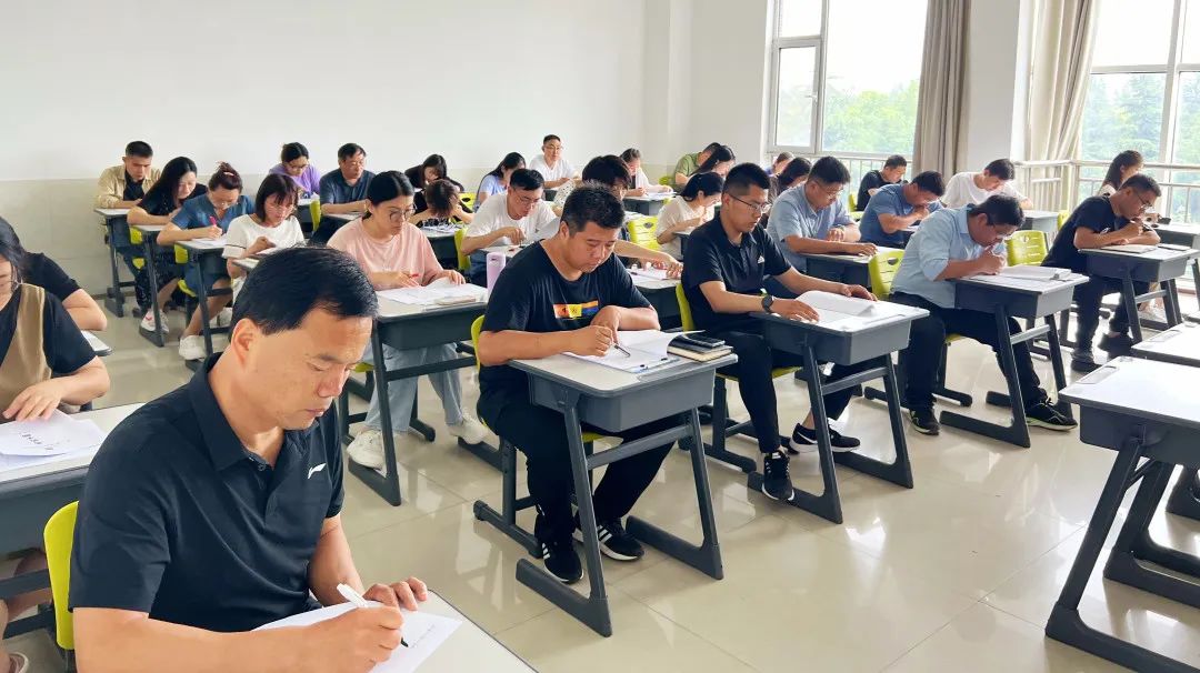 全力以赴，奔跑在七月的夏天 | 恒德学子迎来期末考试