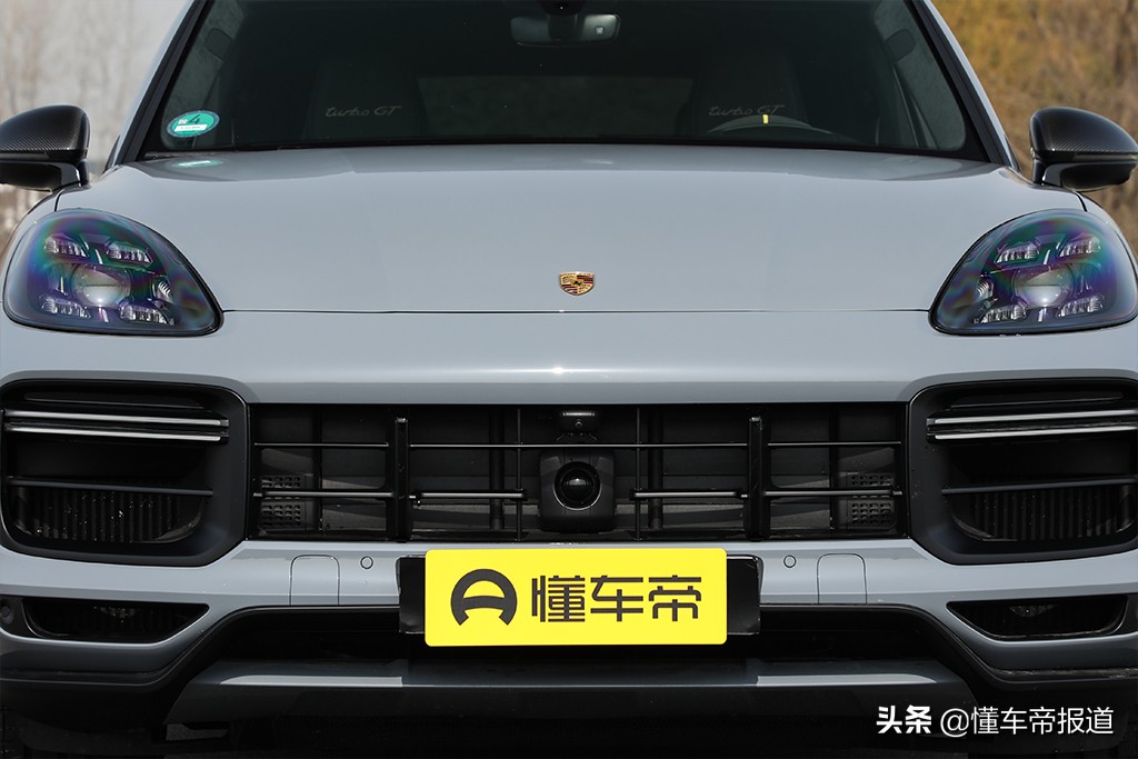 新车｜纽北SUV“圈速王”保时捷Cayenne Turbo GT静态解析