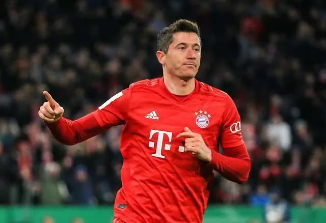 法甲为什么被称为第六联赛（拜仁和大巴黎欧冠出局，本国联赛的低水平竞争他们注定孤独）