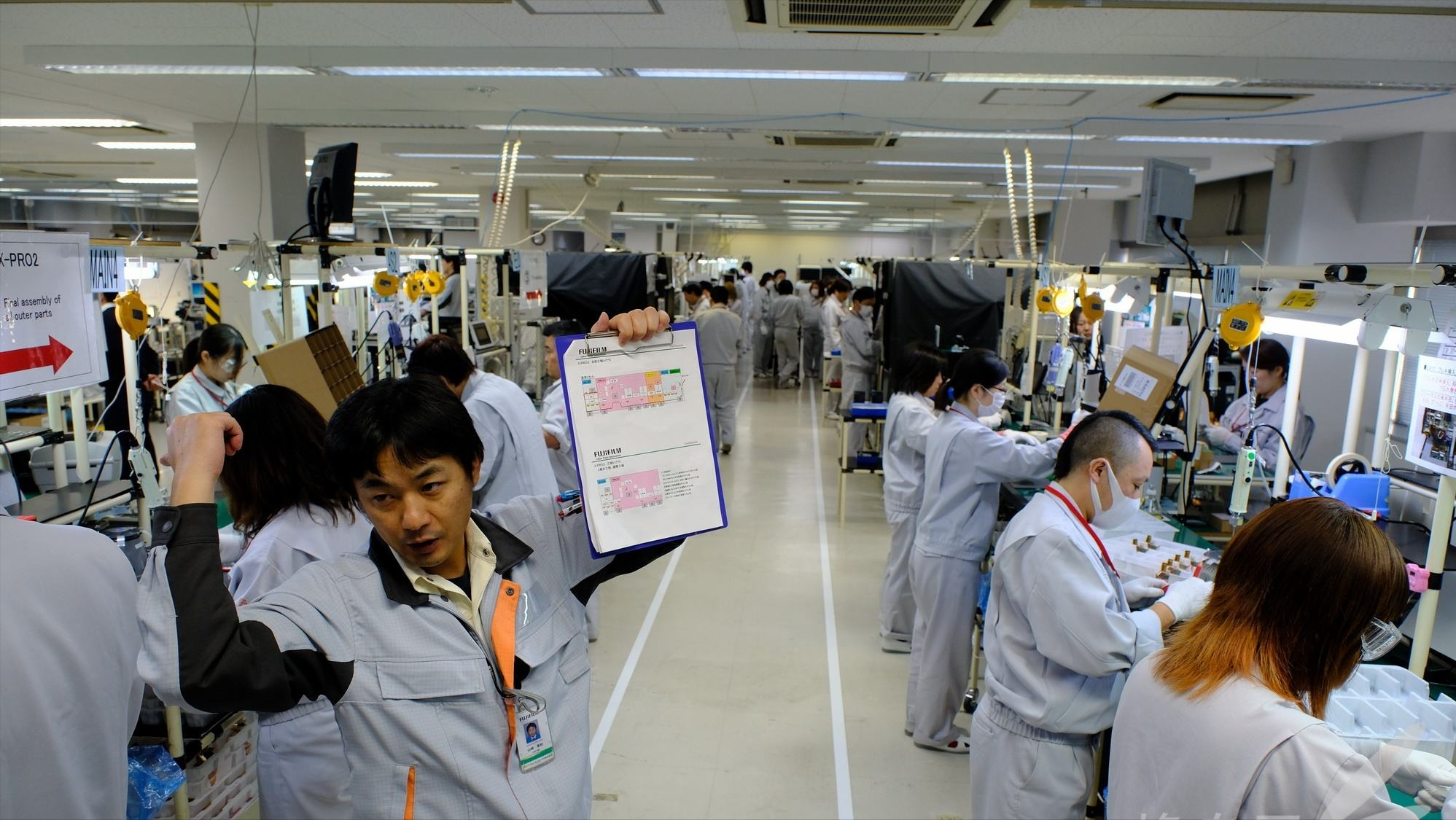 日本工薪族年终奖能拿多少钱,他们的月薪和生活水平怎样?