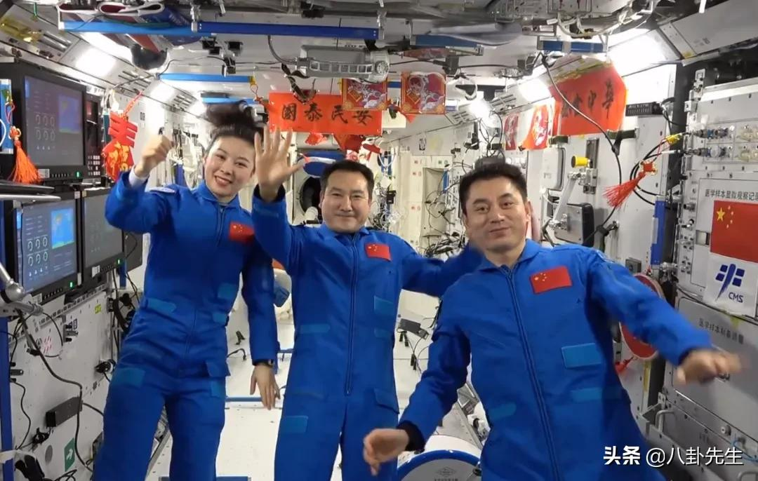 2022世界杯歌手(冬奥会主题曲MV百位明星出镜：张学友刘德华同框，千玺唱第一句)