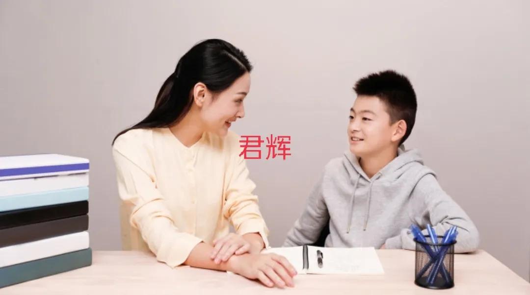 我，本科毕业，回家卖特色鸡蛋饼，月入3万