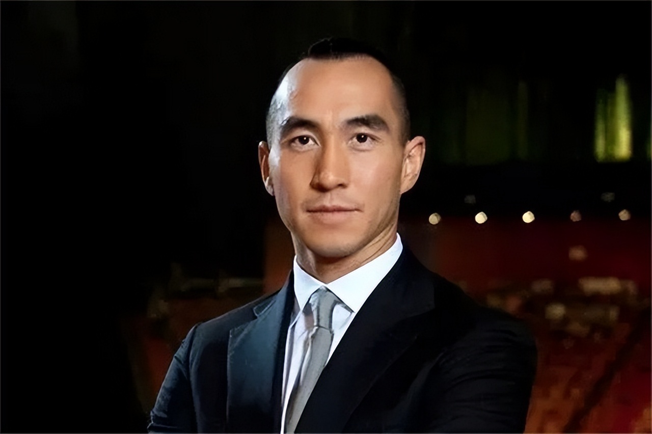 赌王何鸿燊 赌王最宠爱哪个女儿 - 大百科