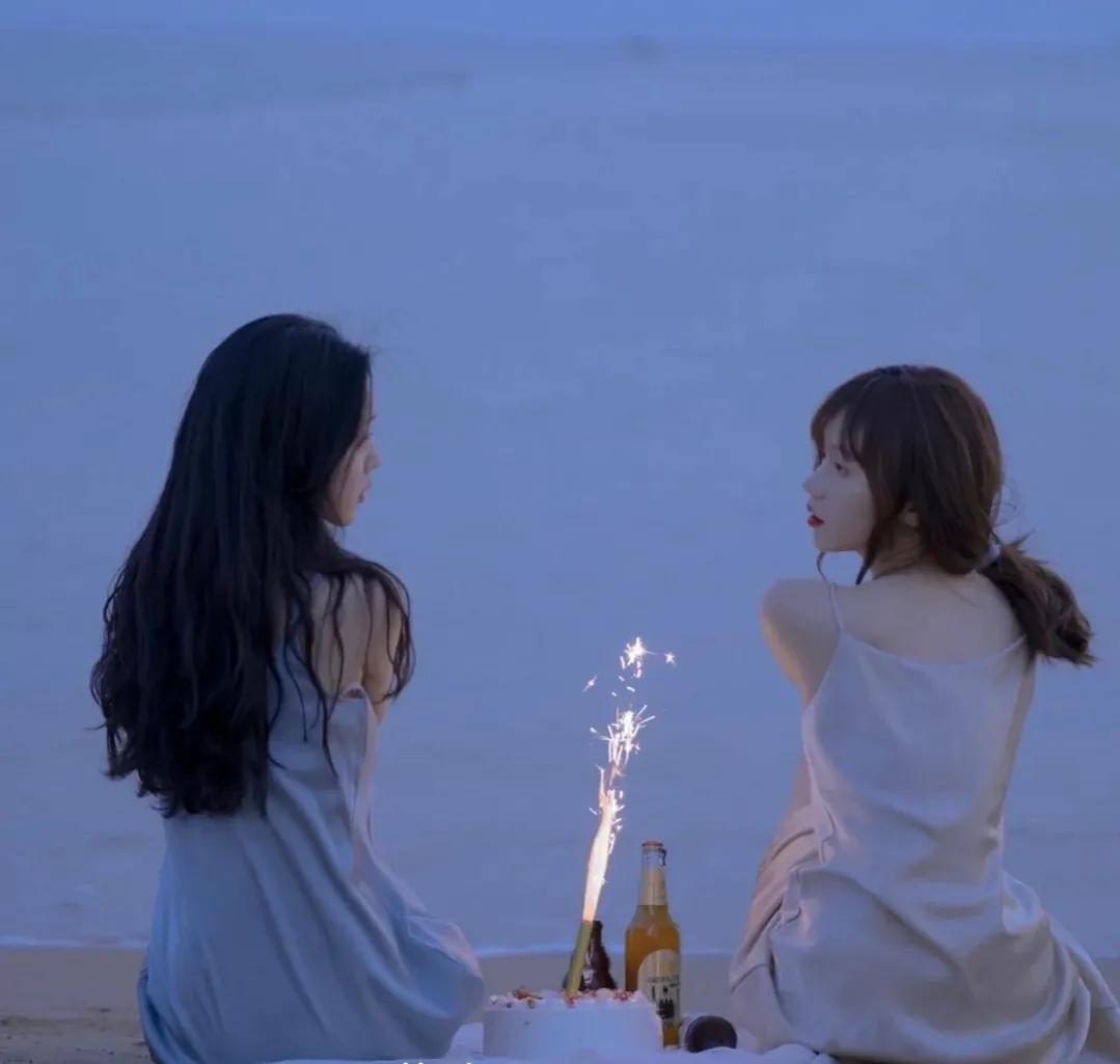 写给闺蜜的句子暖心简短「写给闺蜜的句子」