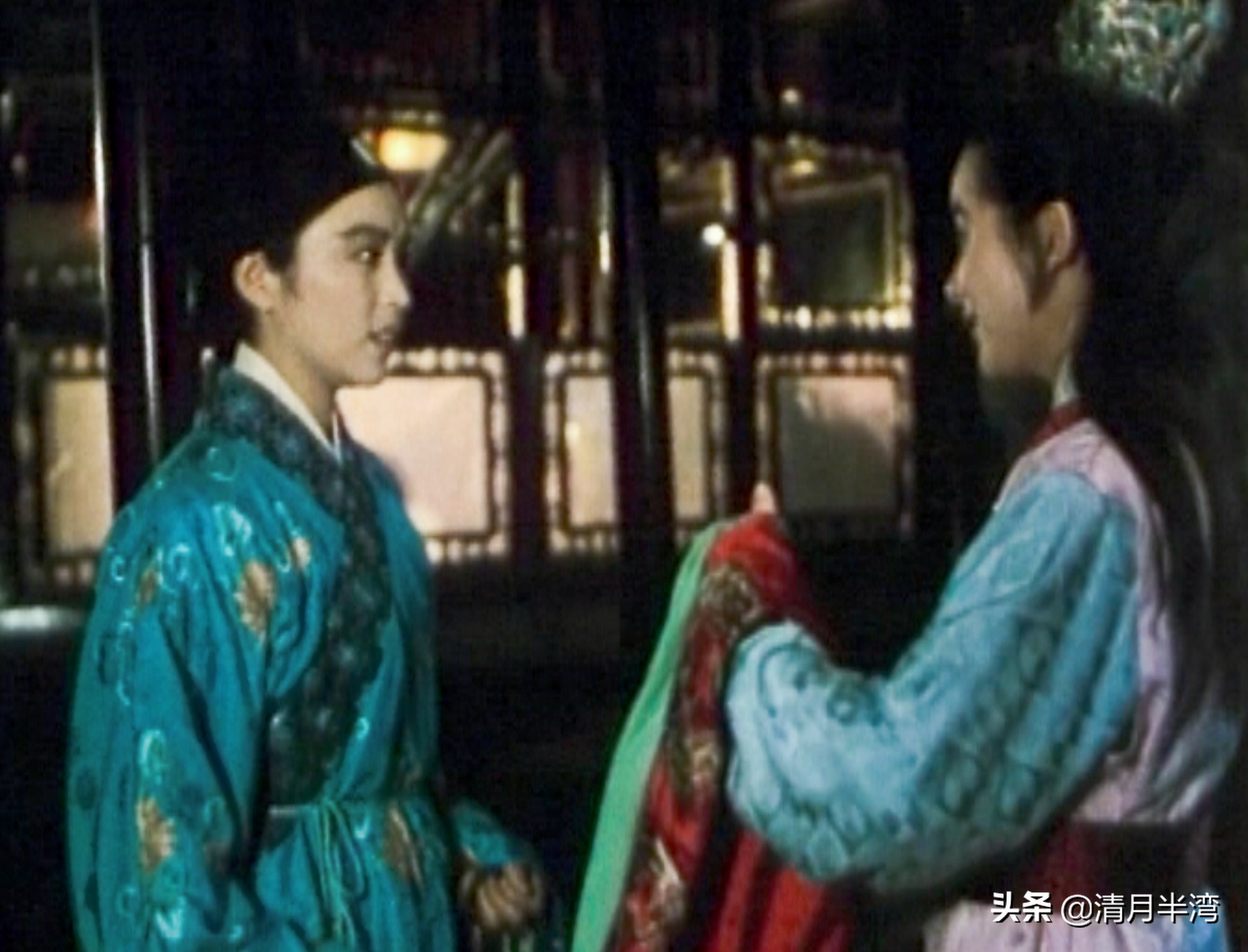 北影版《红楼梦》40位美人集锦，耐看不撞脸，打酱油的都惊鸿一瞥