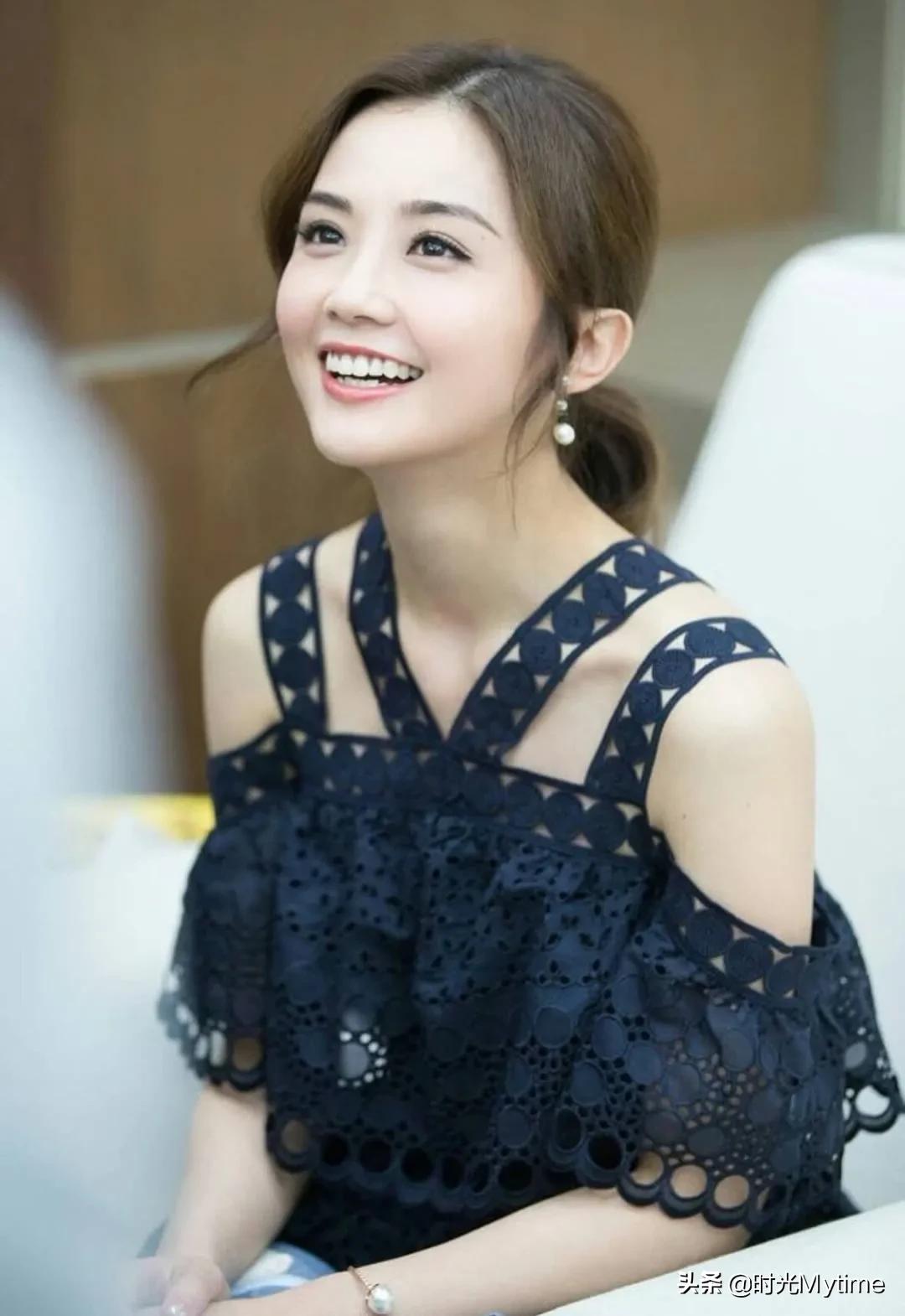 明星壁纸:蔡卓妍