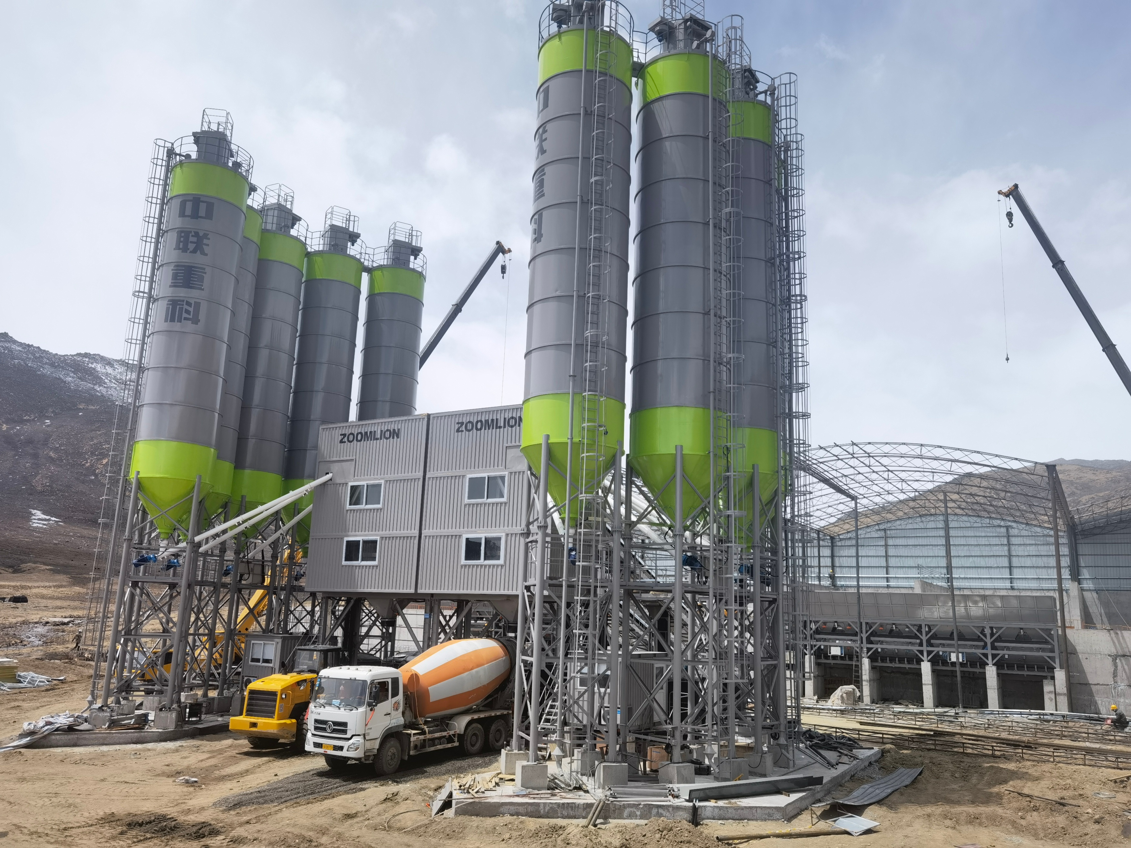 护航“世纪工程”中联重科研发工程师的“川藏线”服务体验